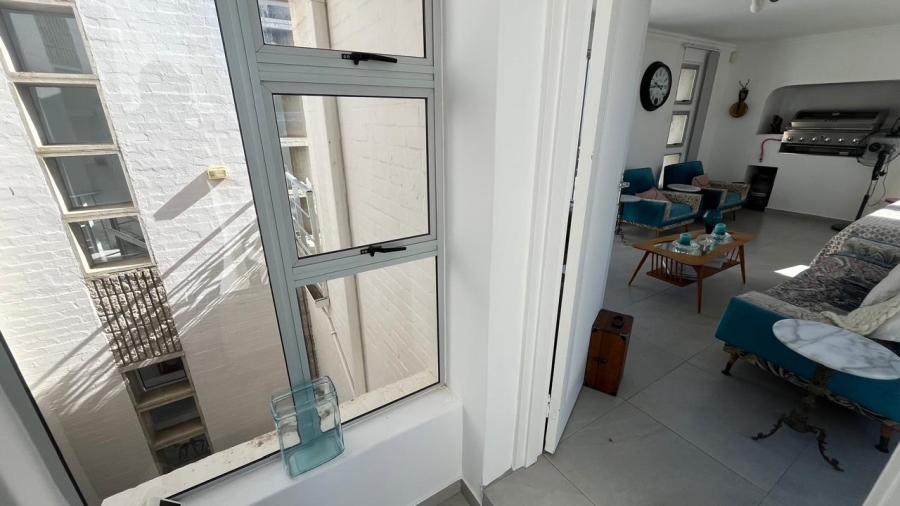 3 Bedroom Property for Sale in Wavecrest Eastern Cape